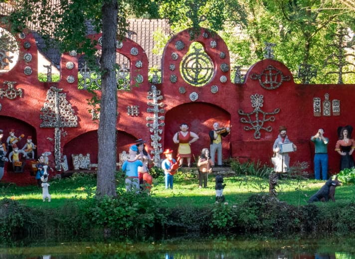 La Fabuloserie une expo s'ouvre à la Halle Saint-Pierre