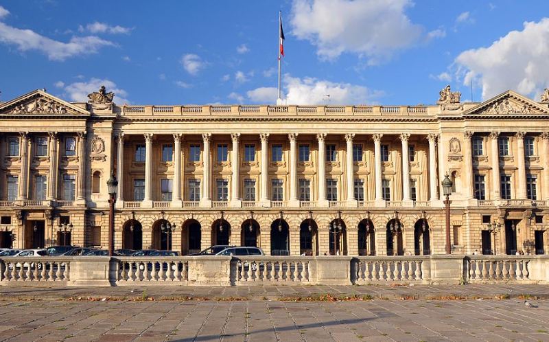 Hôtel de la Marine rouvre