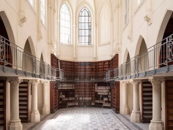 Ancienne chapelle rue Saint-Pétersbourg © Climbing District Saint-Lazare